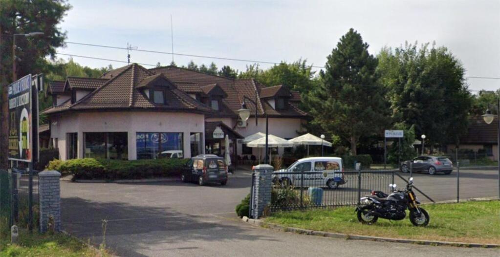 Adampol Pokoje Strumien Экстерьер фото